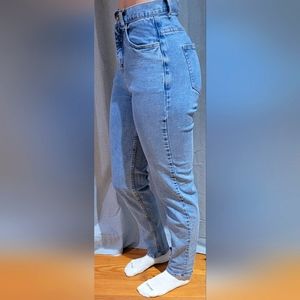 Straight leg jeans size 27×32